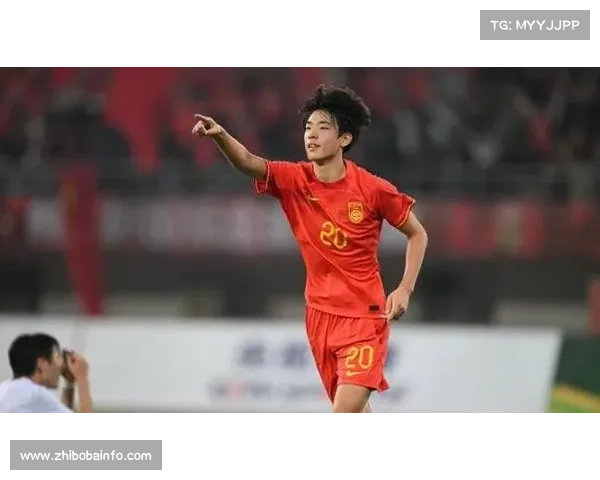 国足迪拜拉练2-2莫斯科斯巴达，朱鹏宇首秀破门